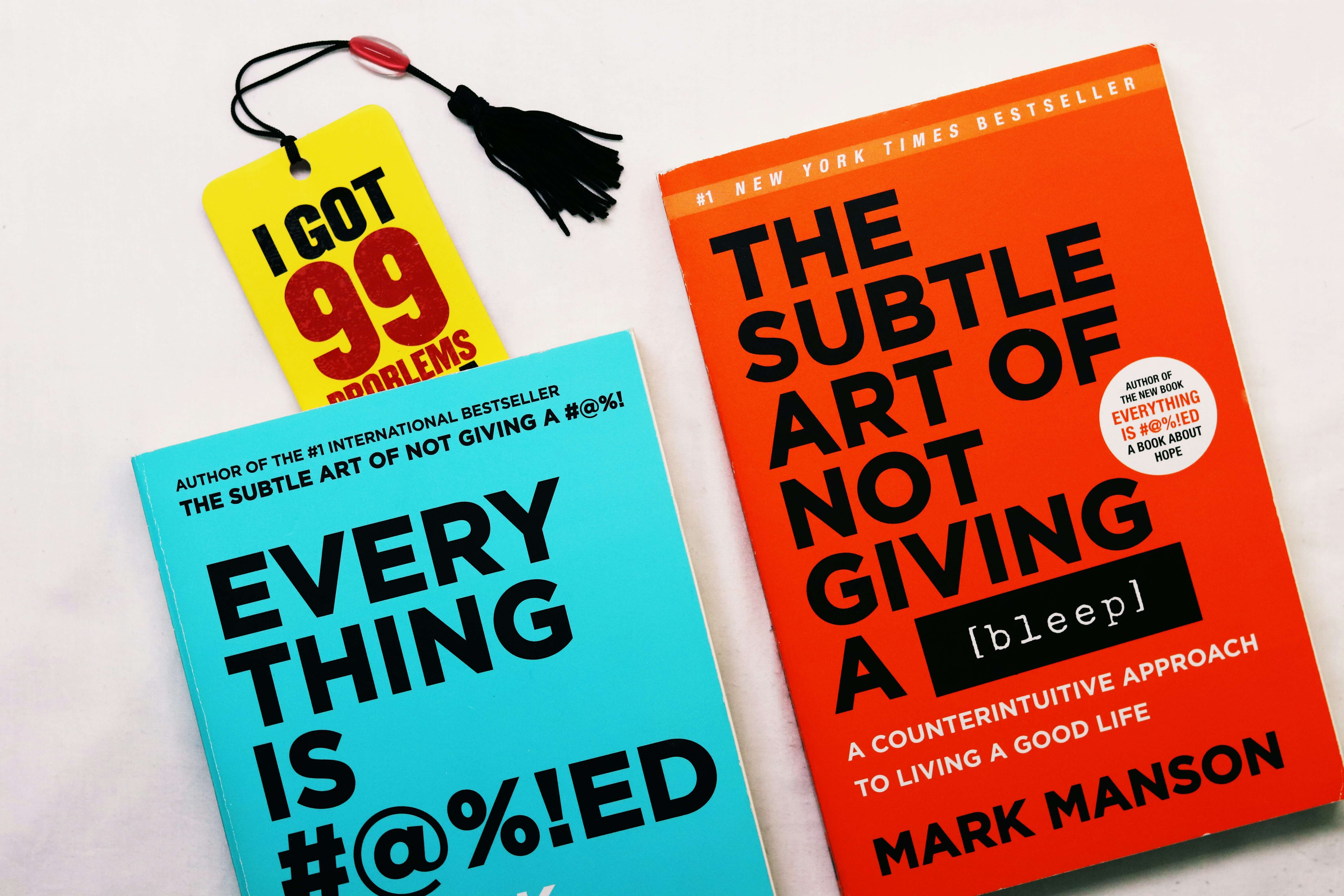 Cover of the book The Subtle Art of Not Giving a F*ck by Mark Manson
